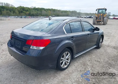 2013 Subaru Legacy 2.5I Premium из США, поврежденный, VIN 4S3BMCB68D3004883